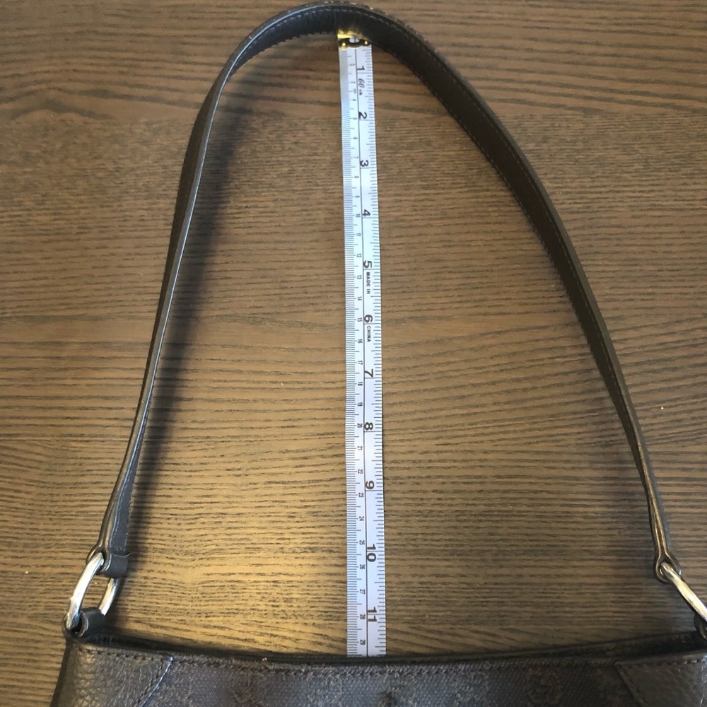 Gucci shoulder bag - Picture 8 of 16